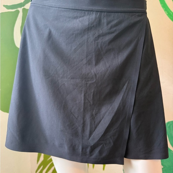 Athleta Dresses & Skirts - Athleta Black Skort Wrap